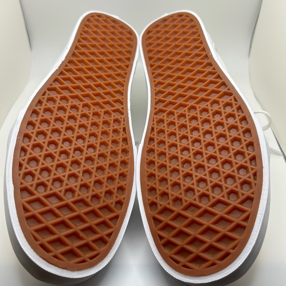 Tie-Dye Old Skool Vans - Picture 3 of 5